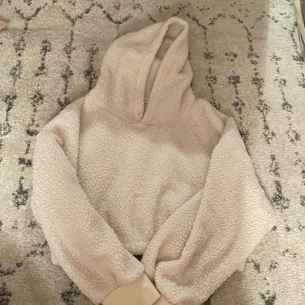 Mint condition fuzzy off white hoodie